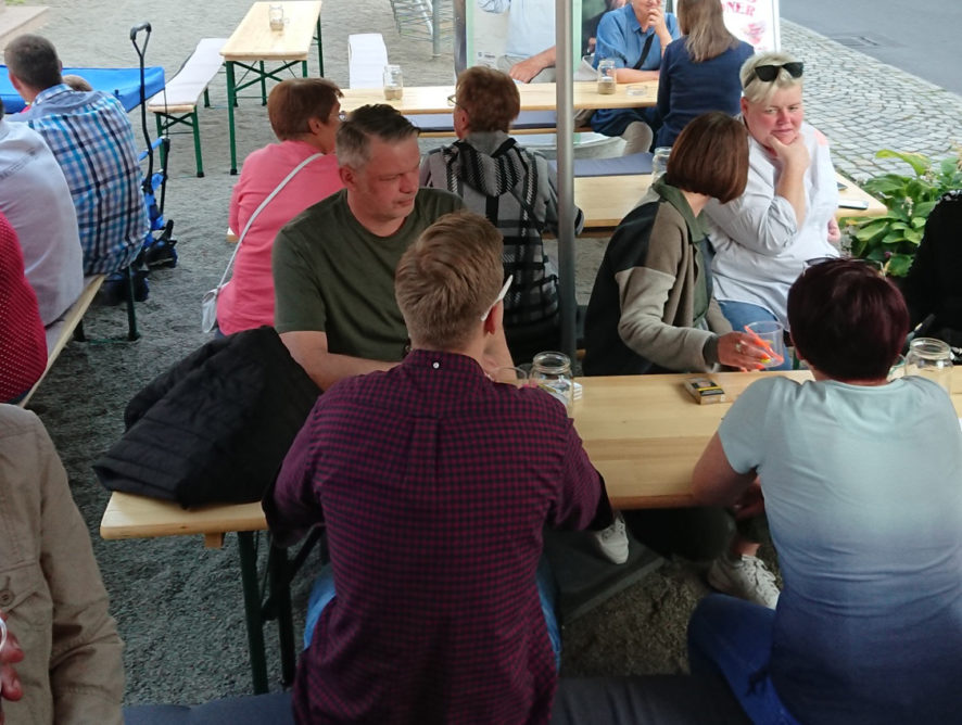 Wir eröffnen festen Bowle-Stand